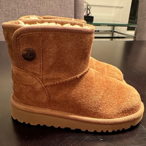 UGG Other - UGG Kids Boots in Tan